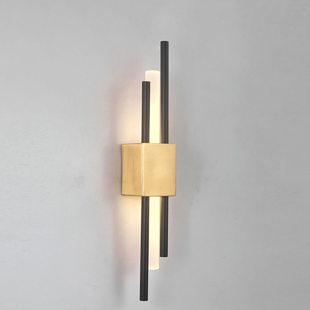 VIOLARA - Black and Gold Modern Wall Light