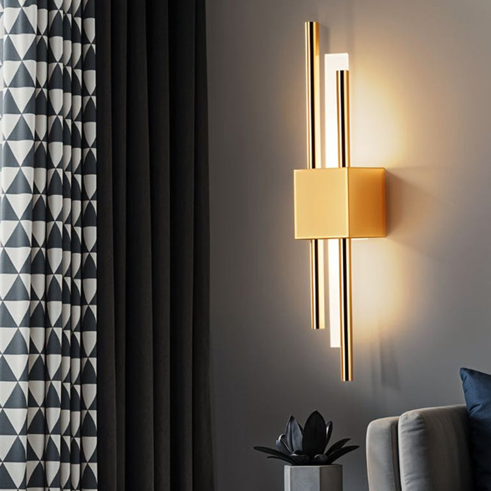 VIOLARA - Black and Gold Modern Wall Light