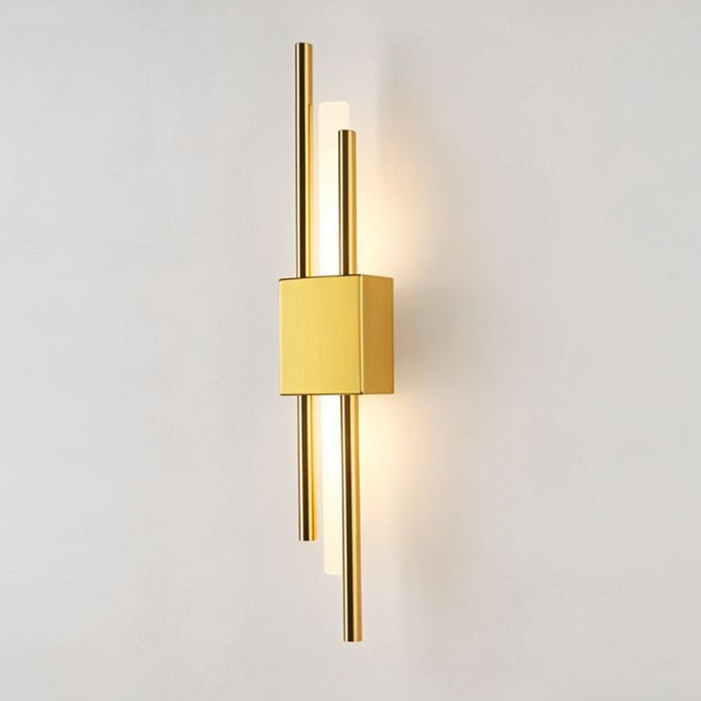 VIOLARA - Black and Gold Modern Wall Light