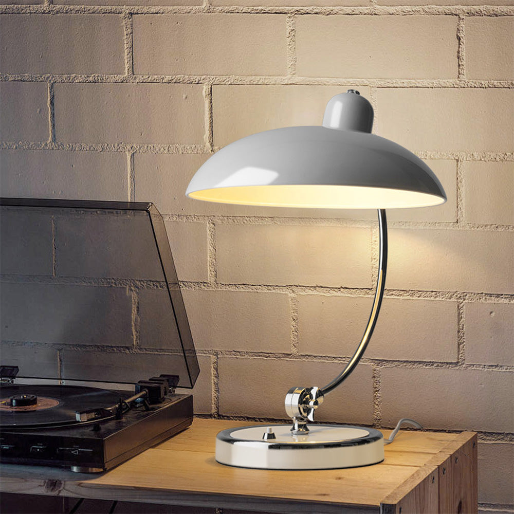 VERELEO - Minimalistische metalen tafellamp