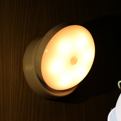 ILLUMO - Stick-On Motion Sensor Rotatable LED Light