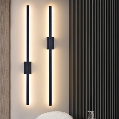 ELOXA - Minimalistische ijzeren wandlamp