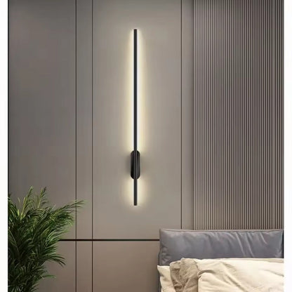 AURAVIA - Slanke aluminium LED-wandlamp